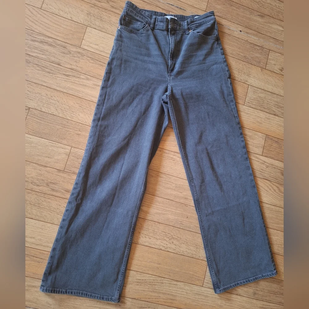 H&M Bleecker High Rise Wide Leg Jeans Size 8